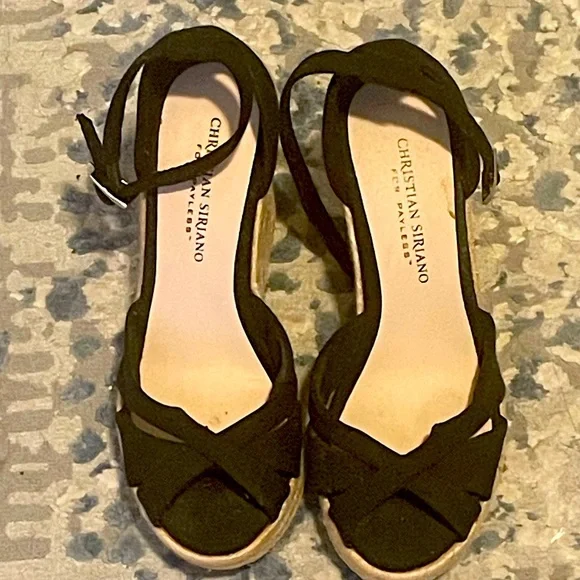 Christian siriano worn a few times size 6 - Picture 2 of 5